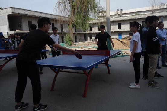 鄭州北大青鳥翔天信鴿校區2017年春季運動會開幕啦