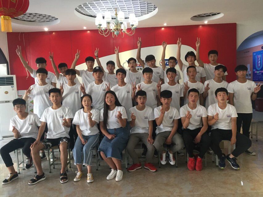 鄭州北大青鳥翔天信鴿第二期夏令營邀你免費“玩IT”