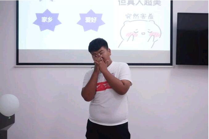 鄭州北大青鳥翔天信鴿夏令營學員風采展示