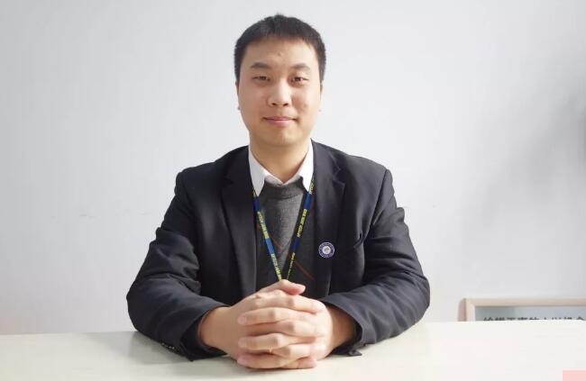 北大青鳥鄭州翔天信鴿校區(qū)名師浮立路老師專訪