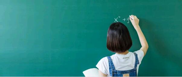 北大青鳥培訓好不好用心教育用愛感化終會成才