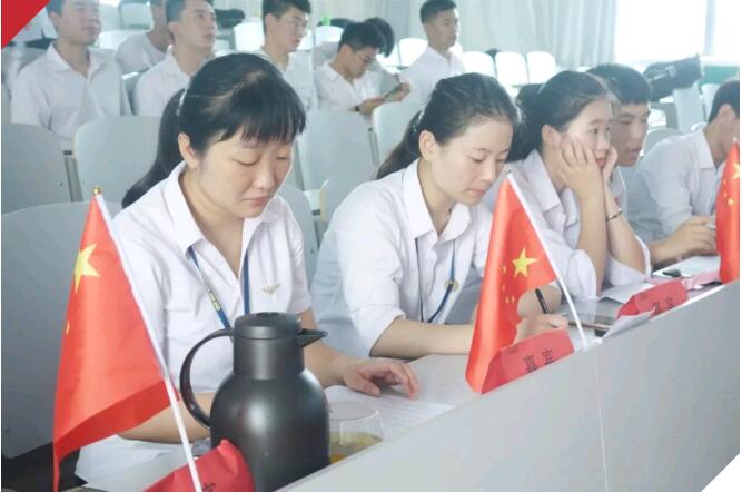 鄭州北大青鳥(niǎo)翔天信鴿第三屆紅歌會(huì)圓滿落幕——祖國(guó)在心中,我們?cè)谛袆?dòng)