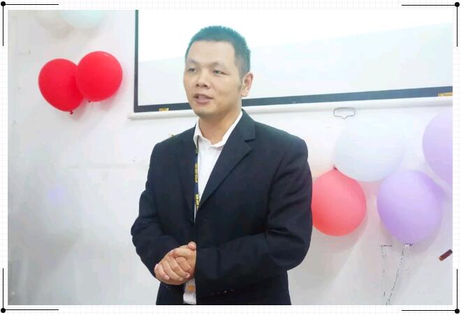 鄭州北大青鳥翔天信鴿A302班結業典禮暨二期開業典禮