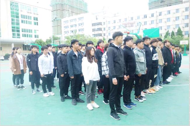 鄭州北大青鳥翔天信鴿2019第三期軍訓!