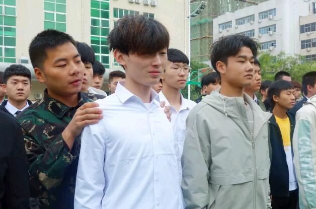 鄭州北大青鳥翔天信鴿2019第三期軍訓!