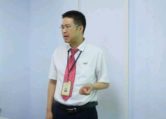 鄭州北大青鳥翔天信鴿B196班開學典禮——我們開學了