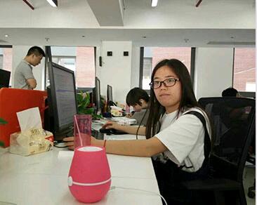 鄭州北大青鳥翔天信鴿初中畢業(yè)學員