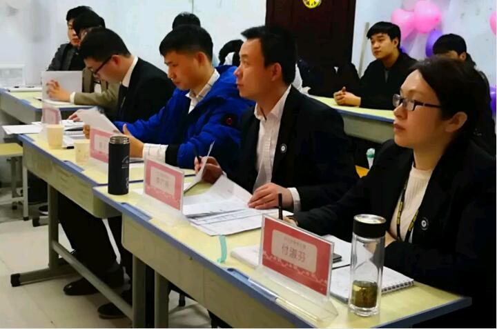 鄭州北大青鳥翔天信鴿第三屆面試大賽圓滿落幕