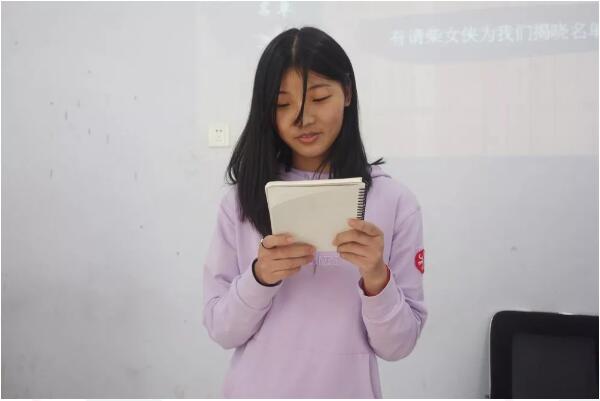 鄭州北大青鳥翔天信鴿B195學習互幫互助拜師大會