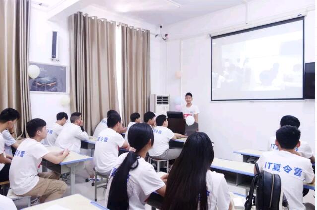 鄭州北大青鳥翔天信鴿夏令營(yíng)第一期圓滿結(jié)束