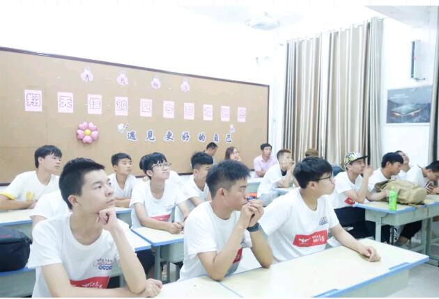 鄭州北大青鳥翔天信鴿夏令營第四期如期震撼而來