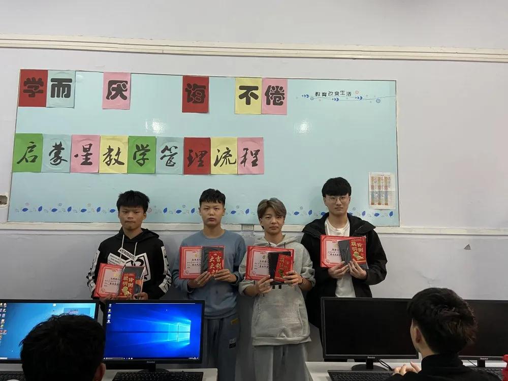 鄭州北大青鳥(niǎo)翔天信鴿啟蒙星萌新給你送邀請(qǐng)函了