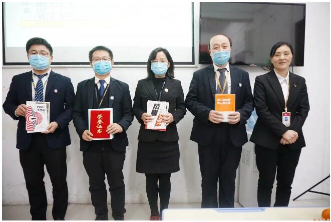 鄭州北大青鳥翔天信鴿2020第一期中層訓練營圓滿收官