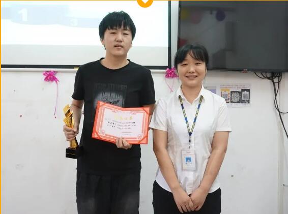 鄭州北大青鳥翔天信鴿IT夏令營第三期閉營:相遇信鴿,筑夢未來