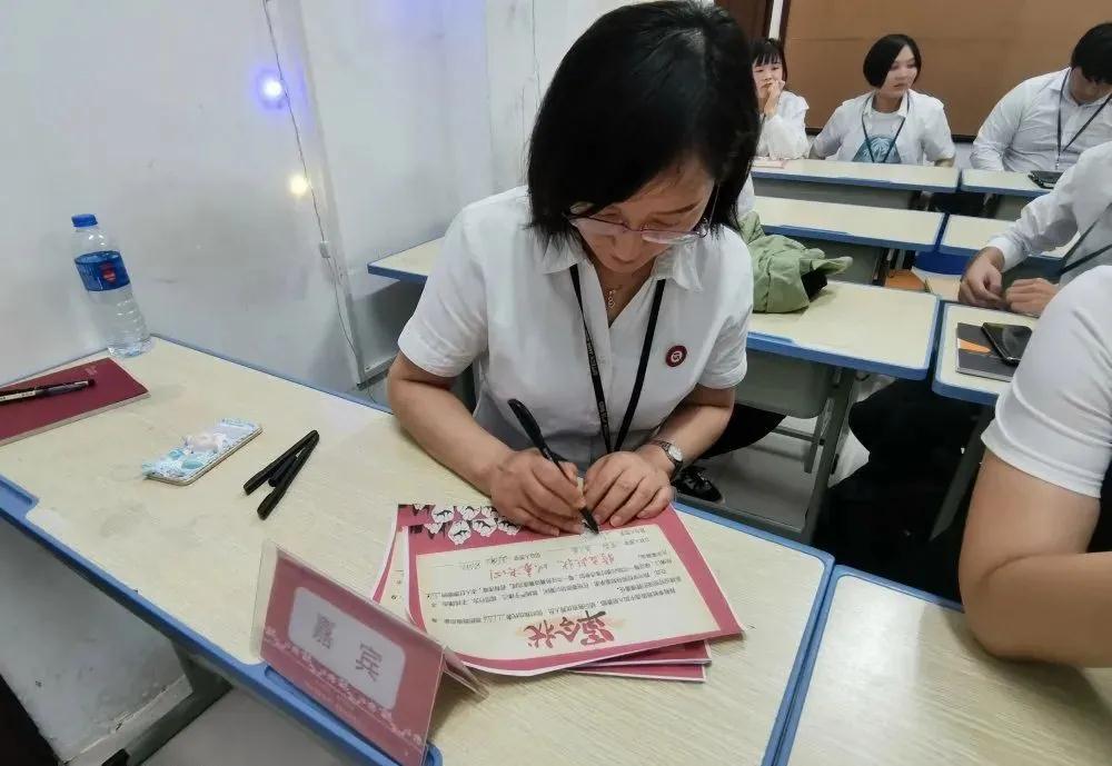 鄭州北大青鳥翔天信鴿班委部七部啟動儀式圓滿結束