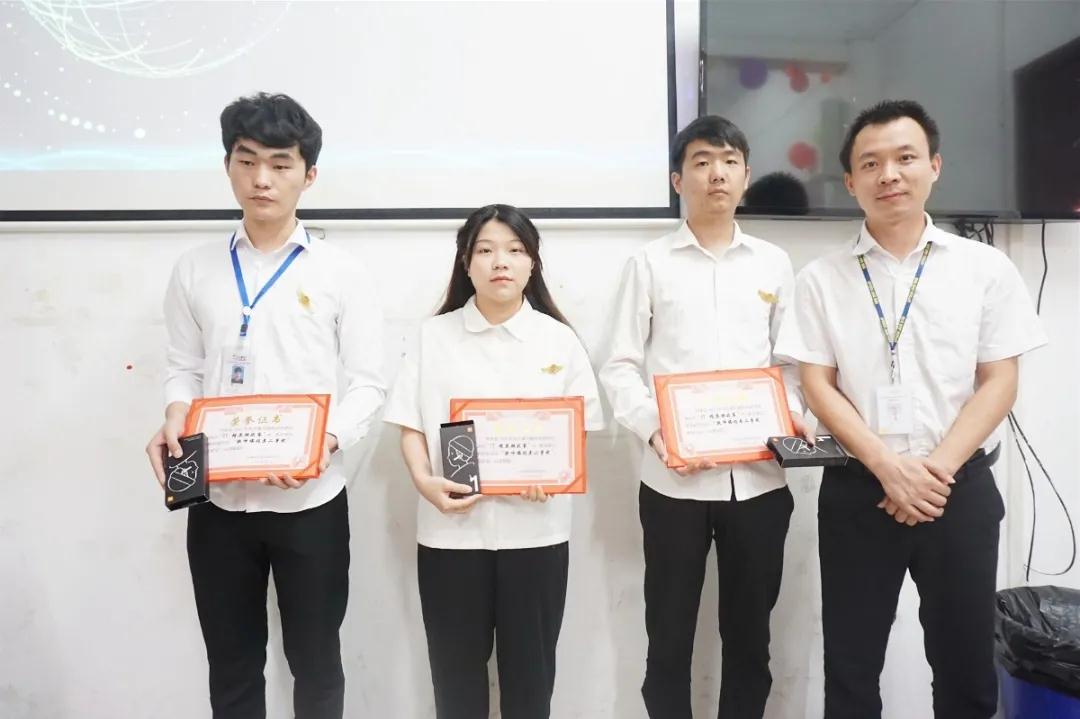 鄭州北大青鳥翔天信鴿第七屆IT精英挑戰賽軟件組圓滿結束