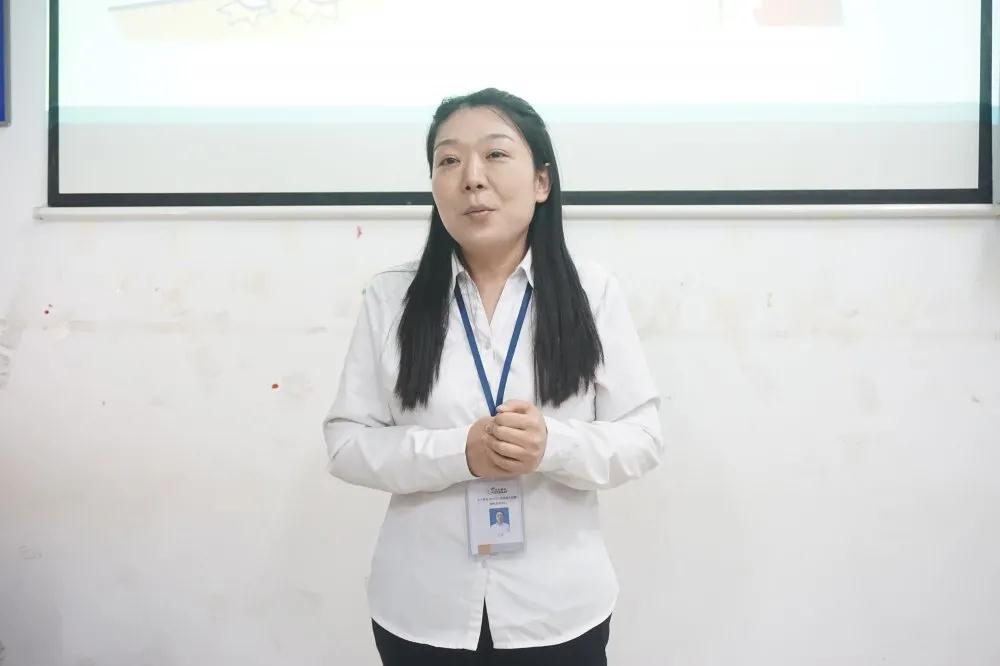 鄭州北大青鳥翔天信鴿班主任基本功知識競賽圓滿結(jié)束