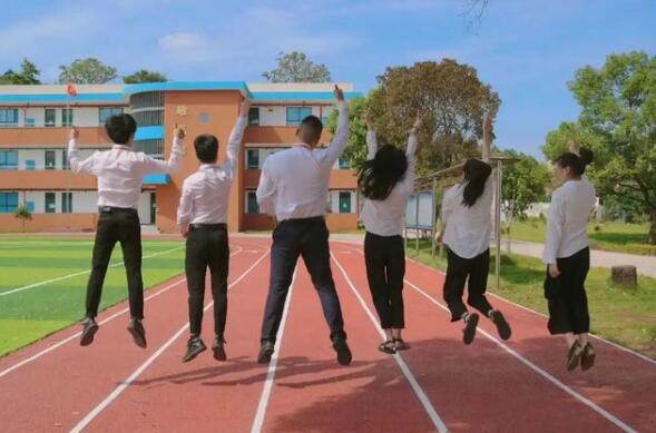 河南鄭州北大青鳥計算機學校正規靠譜嗎