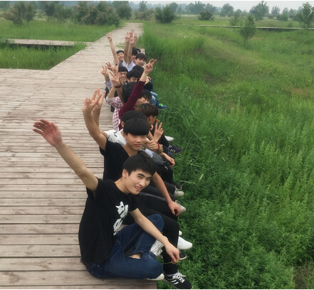 鄭州北大青鳥翔天信鴿校區T160班戶外拓展訓練