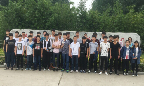 鄭州北大青鳥翔天信鴿校區T160班戶外拓展訓練