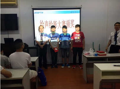 熱烈慶祝鄭州北大青鳥翔天信鴿第一期IT夏令營圓滿成功