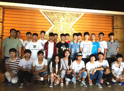 熱烈慶祝鄭州北大青鳥翔天信鴿第一期IT夏令營圓滿成功