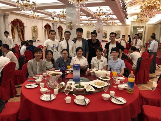 熱烈慶賀鄭州北大青鳥翔天信鴿軟件學院上海校友會勝利召開