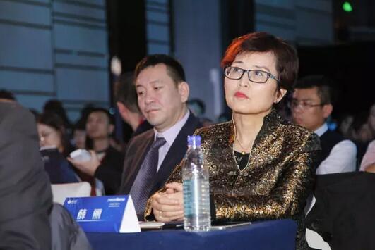 活動現場,北大青鳥美女CEO薛麗女士