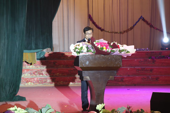 精彩絕倫,鄭州北大青鳥翔天信鴿2018年元旦文藝匯演圓滿成功