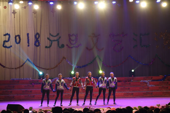 精彩絕倫,鄭州北大青鳥翔天信鴿2018年元旦文藝匯演圓滿成功