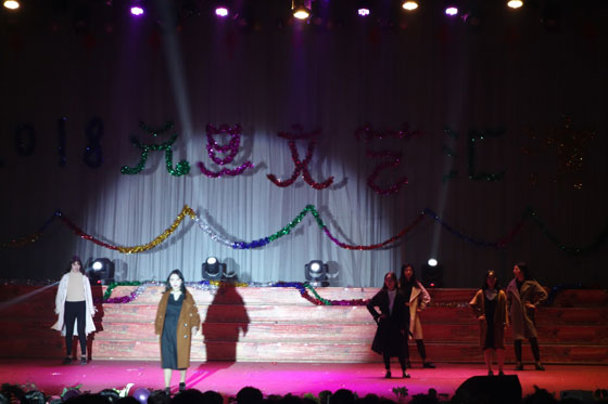 自編自導的學員T臺秀更是讓會場尖叫連連