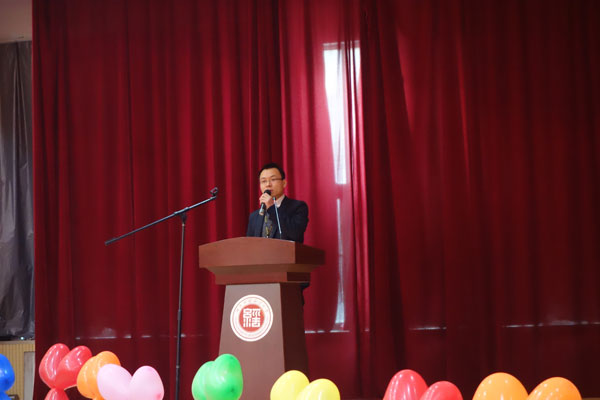 鄭州北大青鳥翔天信鴿校區2018年第一屆校友會