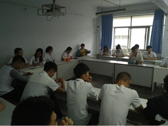 鄭州北大青鳥翔天信鴿“北大青鳥杯”超級演說家中心選拔賽