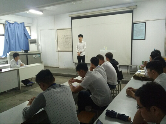 鄭州北大青鳥翔天信鴿“北大青鳥杯”超級演說家中心選拔賽