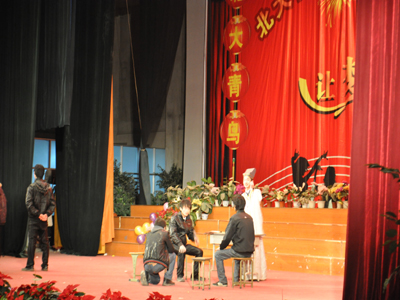 小品《諸葛亮揮淚斬馬謖》