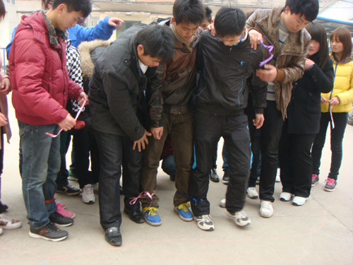 鄭州北大青鳥學(xué)員素質(zhì)拓展活動