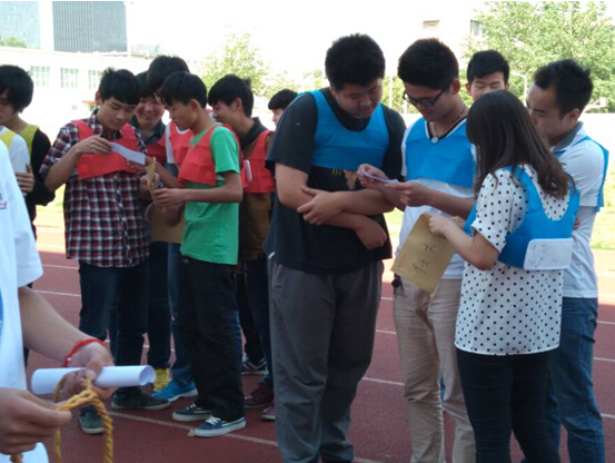 鄭州北大青鳥翔天信鴿學社迎新生活動