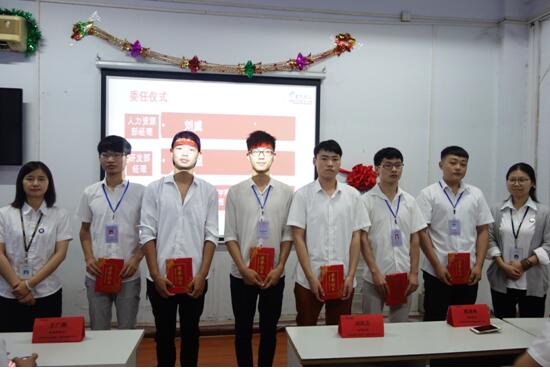 熱烈慶祝鄭州北大青鳥翔天信鴿教學開啟虛擬公司化管理